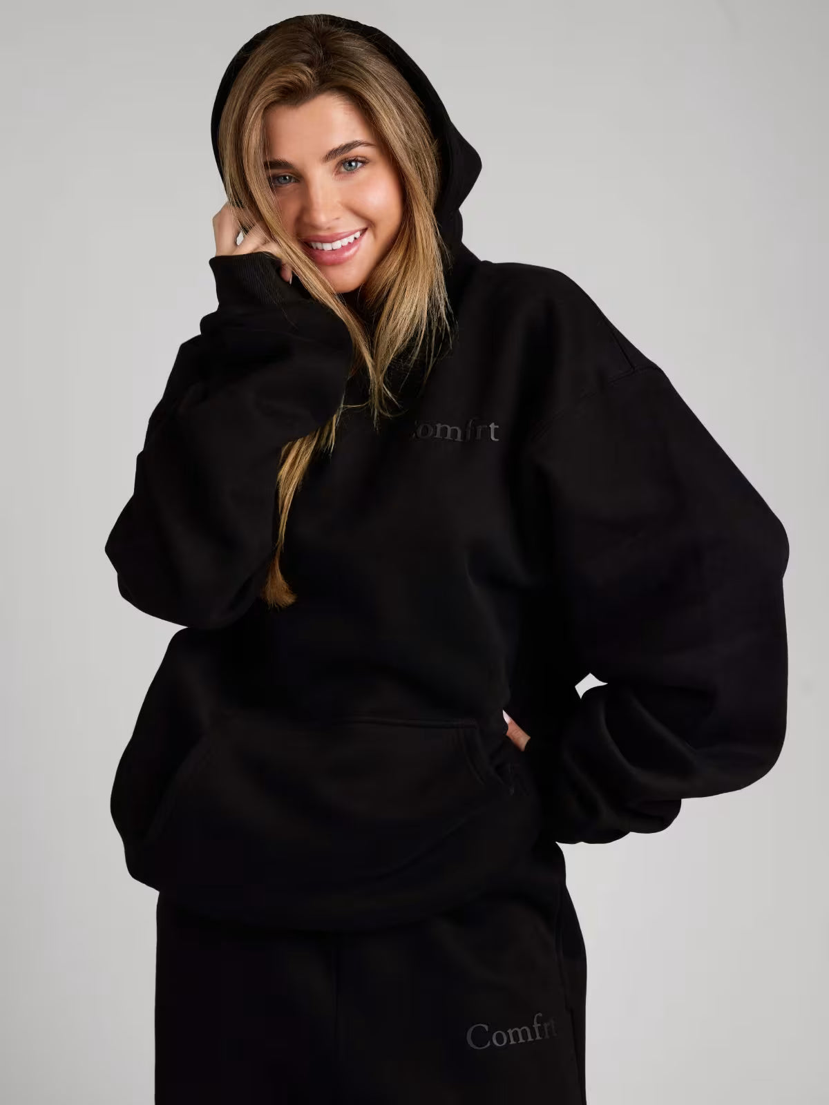 Comfrt Tops Comfrt Minimalist Hoodie In Obsidian