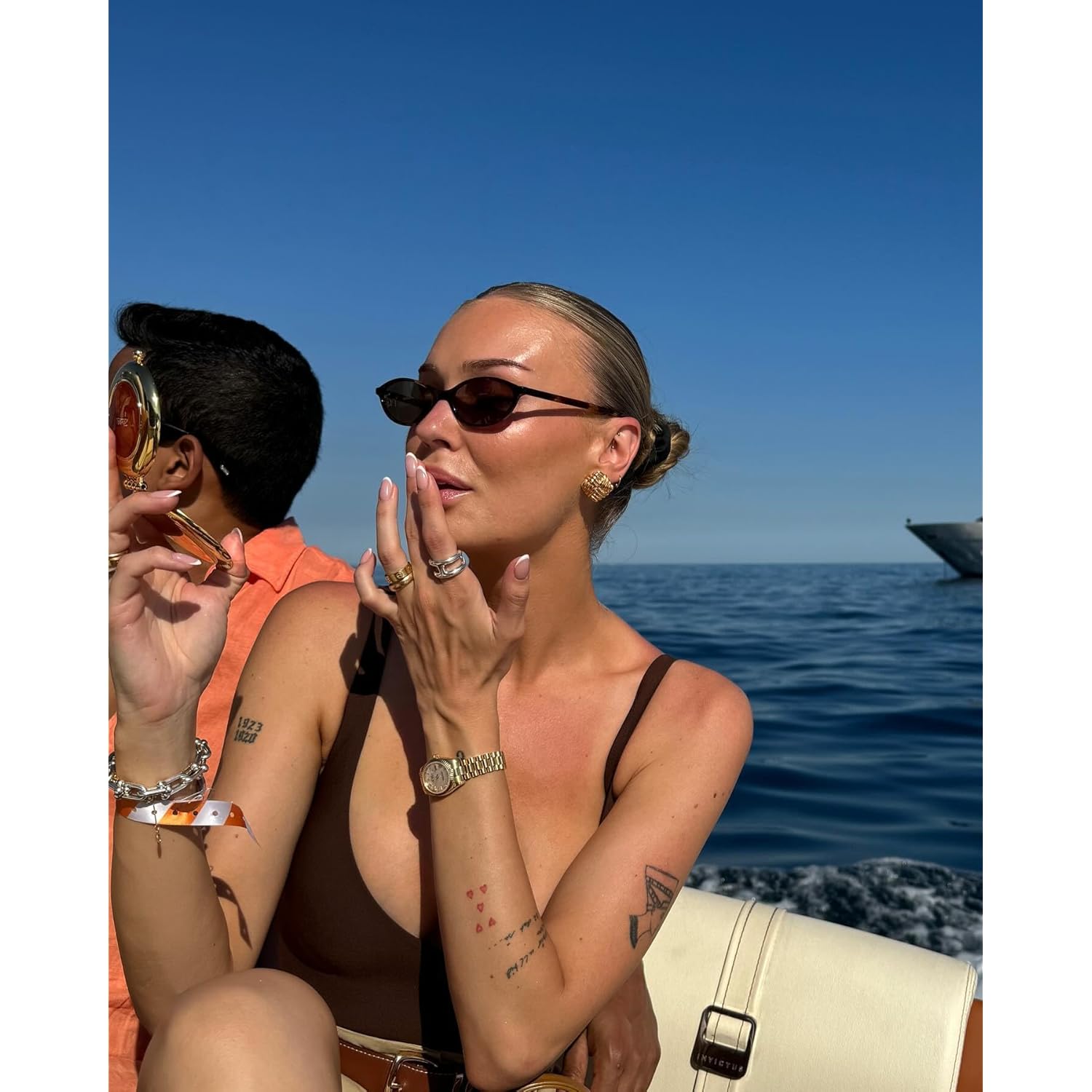 Retro Oval Sunglasses For Women Chic Cat Eye Sunnies Lightweight Narrow Shades Trendy Uv Protection Sun Glasses