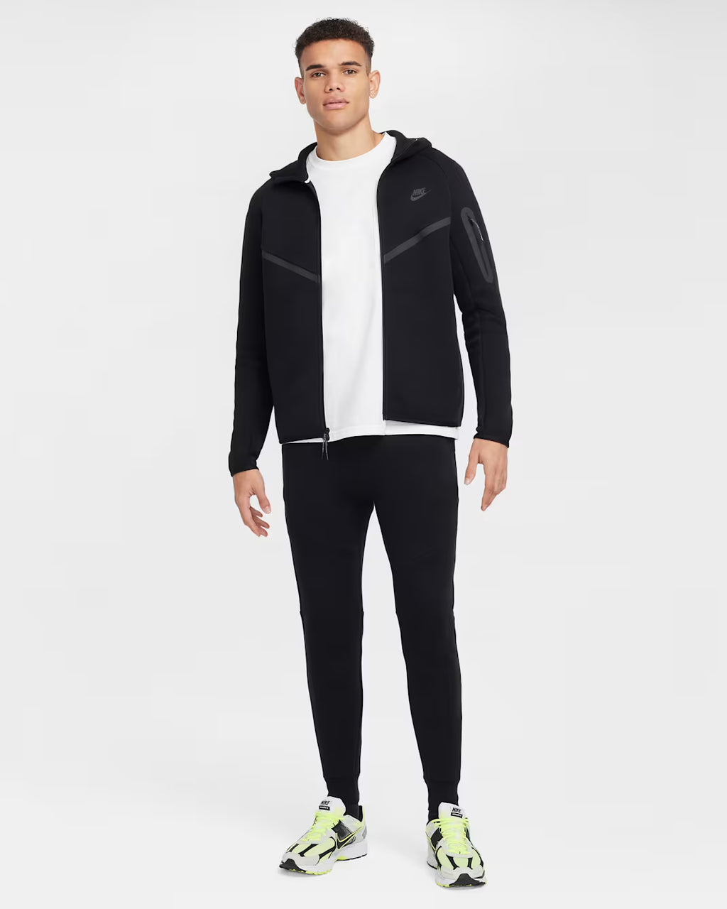 Nike Tech Fleece Hoodie Full-Zip In Black